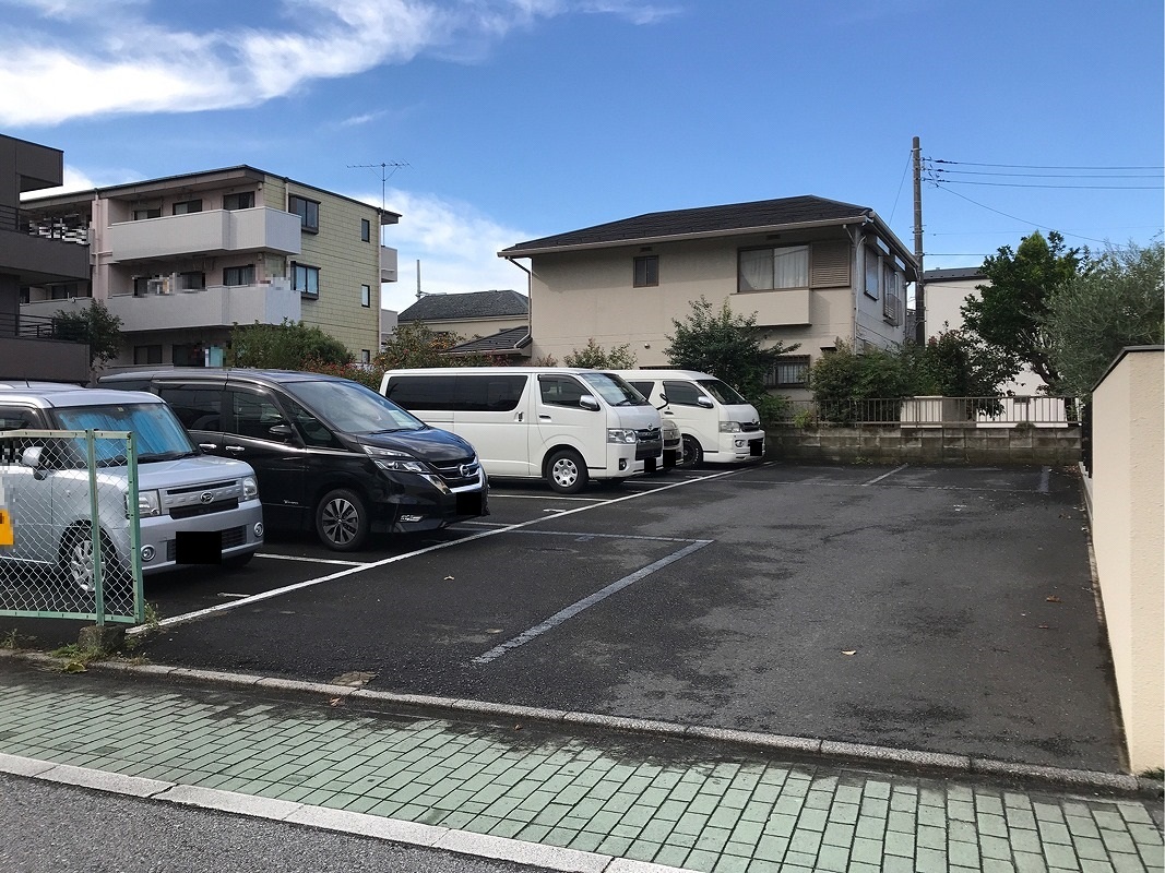 足立区舎人６丁目　月極駐車場